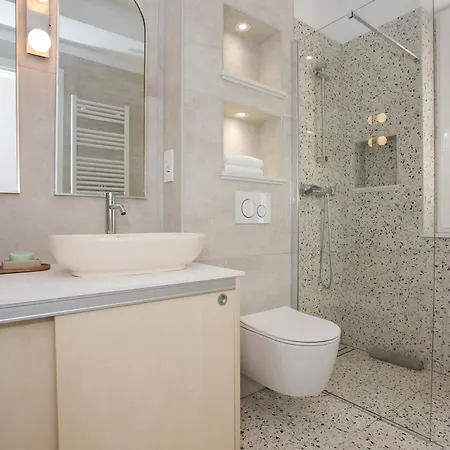 Apartment Orange Boutique S *